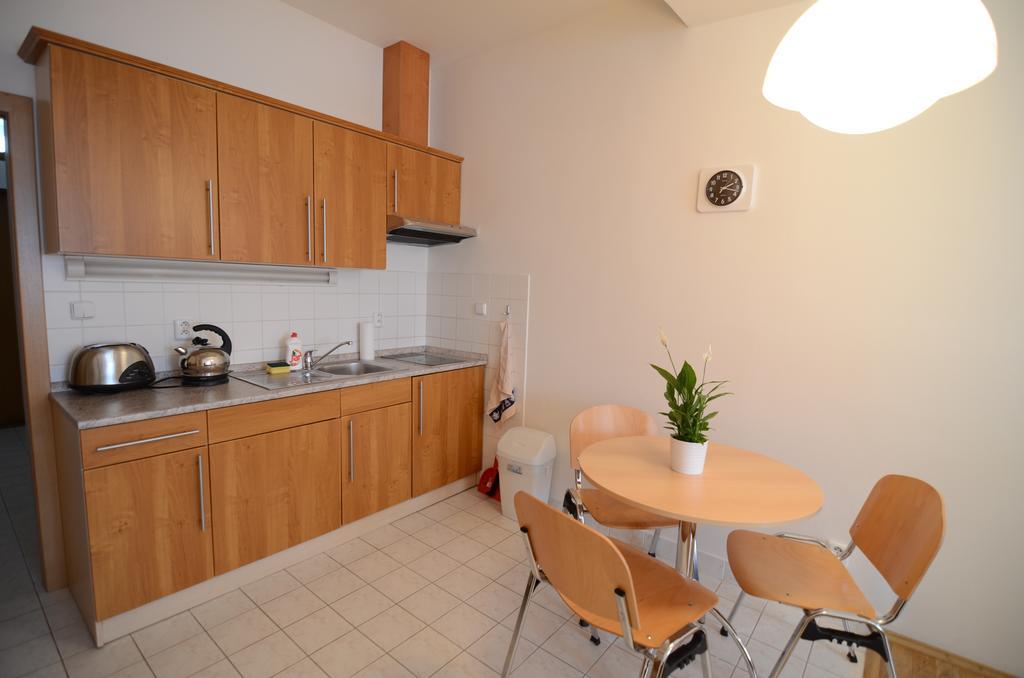 Apartments Karlin Прага Номер фото