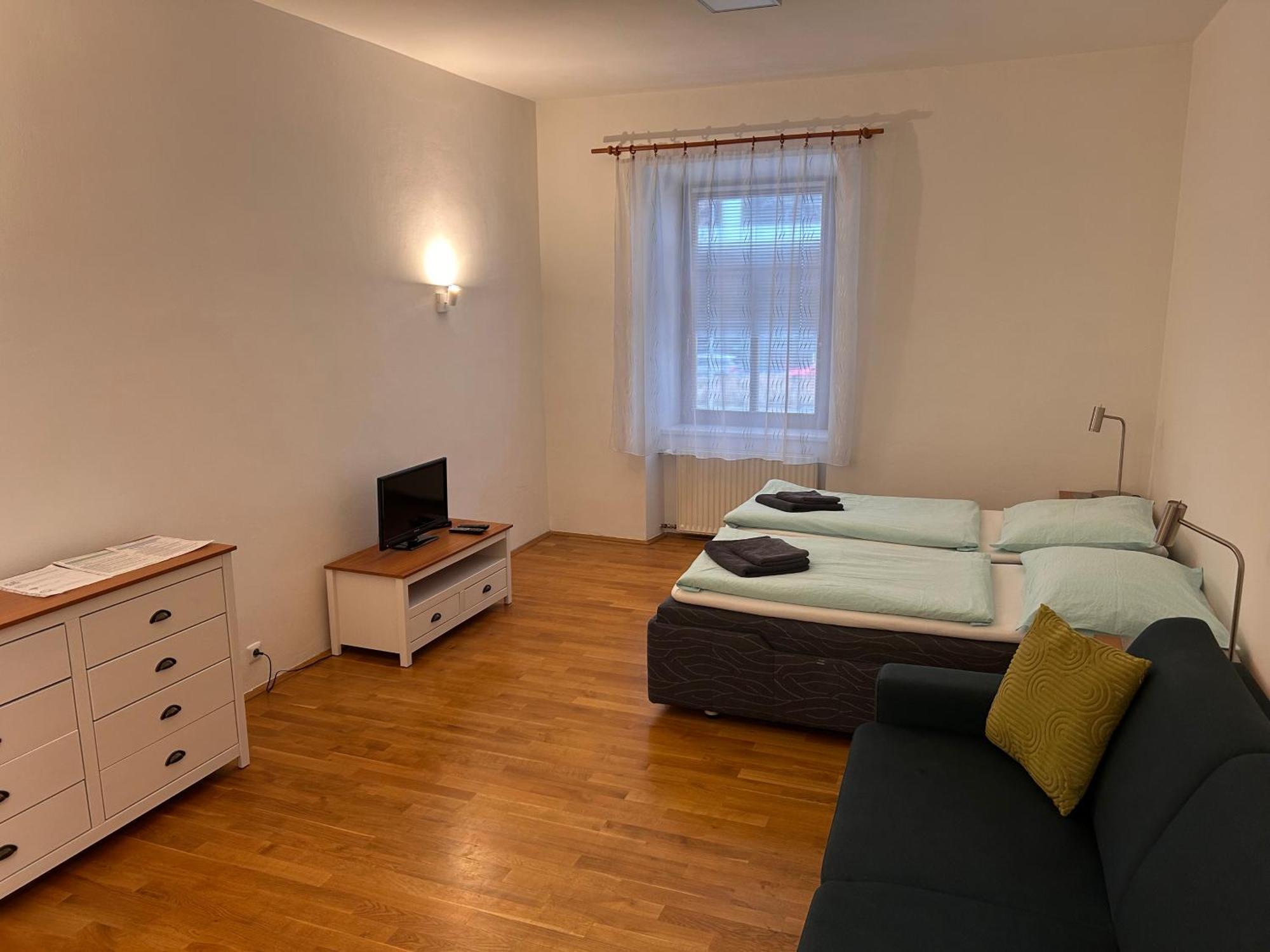 Apartments Karlin Прага Екстер'єр фото