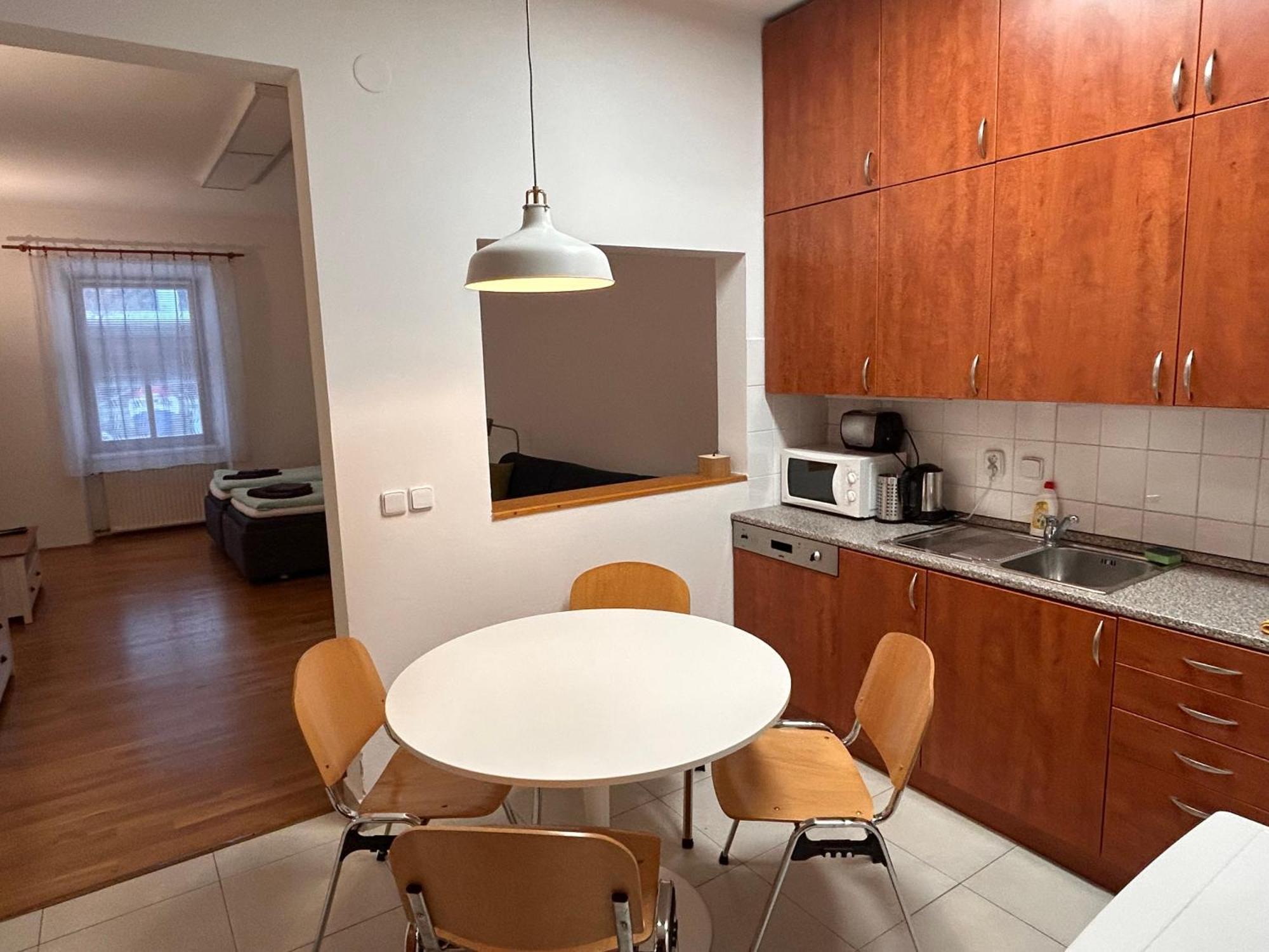 Apartments Karlin Прага Екстер'єр фото